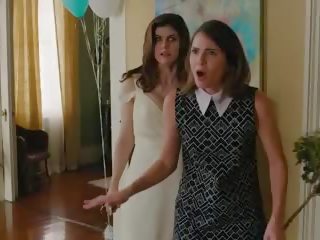 Alexandra daddario - when we first met, πορνό 18