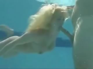 Underwater ngejutno bukkake, free free mobile bukkake reged video movie