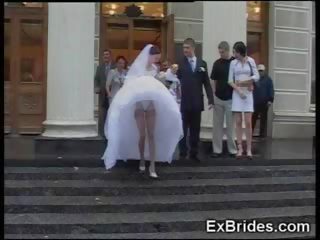 חובבן כלה חברה gf מציצן חצאית למעלה exgf אישה lolly פופ חתונה בובה ציבורי ממשי תחת גרביונים ניילון עירום