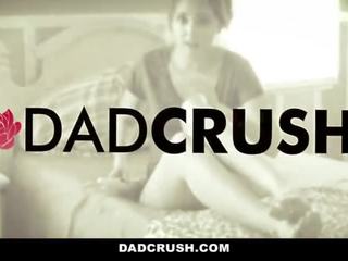 Dadcrush - прелъстена от мръсница стъпка дъщеря