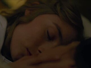 Kate winslet a saoirse ronan - ammonite 03