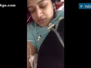 Bangali bhabhi बूब्स प्रदर्शन और पुसी फिंगरिंग के लिए प्रेमी - wowmoyback