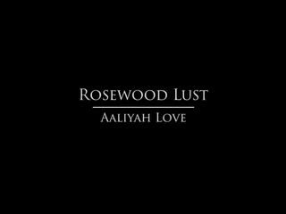 辣妹 - rosewood 情欲 主演 阿丽雅 爱 夹: 色情 ae