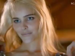 Isabel lucas kails dibens no the loft par.